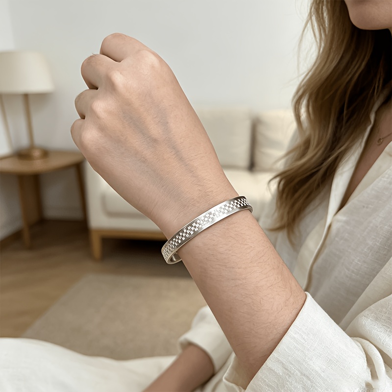 Ladies' Easy Plaid Stainless Steel Buckle Bracelet, Stylish